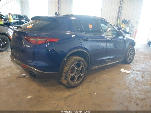 45538176 :رقم المزاد ، ZASPAKBN1N7D48797 vin ، 2022 Alfa Romeo Stelvio Ti Awd مزاد بيع