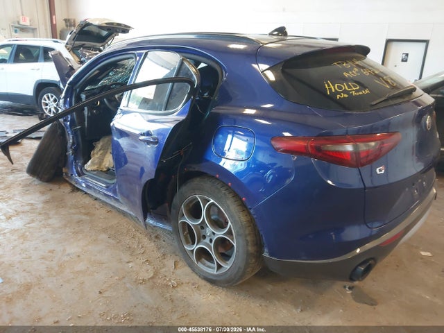 45538176 :رقم المزاد ، ZASPAKBN1N7D48797 vin ، 2022 Alfa Romeo Stelvio Ti Awd مزاد بيع