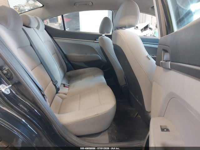 45538184 :رقم المزاد ، 5NPD74LF2JH353817 vin ، 2018 Hyundai Elantra Se مزاد بيع