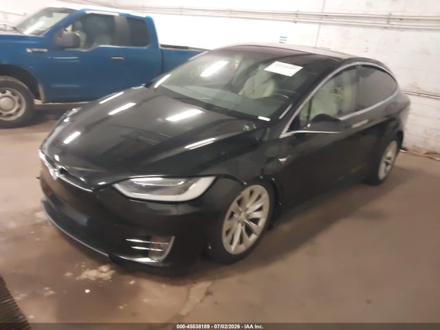 Tesla Model X 100d/75d/p100d 2018 5YJXCBE21JF112787 Image 2