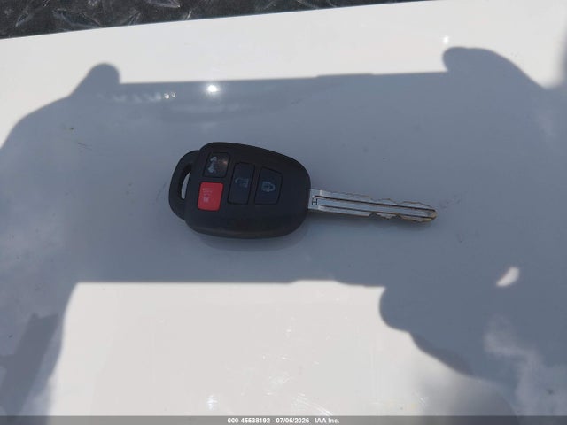 45538192 :رقم المزاد ، 4T1BF1FKXHU288261 vin ، 2017 Toyota Camry Xle مزاد بيع