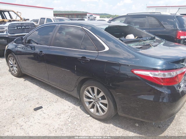 45538192 :رقم المزاد ، 4T1BF1FKXHU288261 vin ، 2017 Toyota Camry Xle مزاد بيع