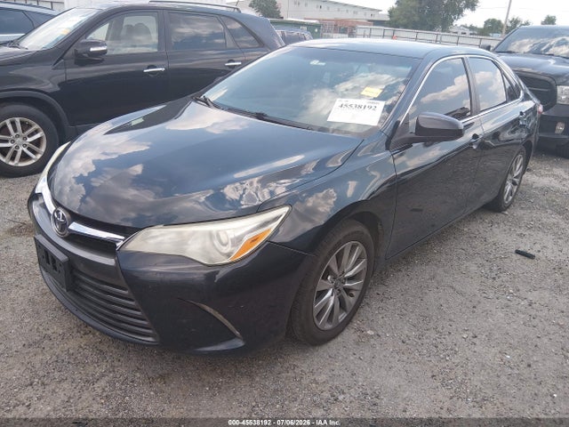 45538192 :رقم المزاد ، 4T1BF1FKXHU288261 vin ، 2017 Toyota Camry Xle مزاد بيع