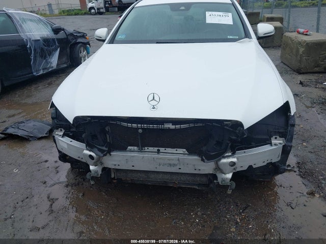 2017 Mercedes-benz E 300 4matic მანქანა იყიდება აუქციონზე, vin: WDDZF4KBXHA066255, აუქციონის ნომერი: 45538199