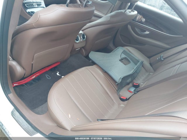 2017 Mercedes-benz E 300 4matic მანქანა იყიდება აუქციონზე, vin: WDDZF4KBXHA066255, აუქციონის ნომერი: 45538199