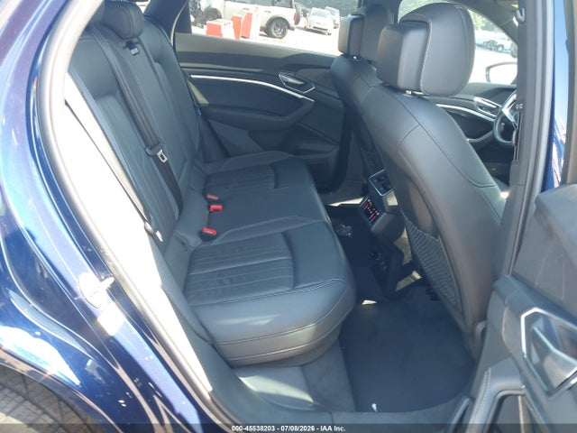 Aukcja sprzedaży 2022 Audi E-tron Premium Quattro, vin: WA1AAAGE4NB012120, numer aukcji: 45538203