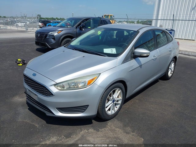 1FADP3F2XHL296880 Ford FOCUS SE