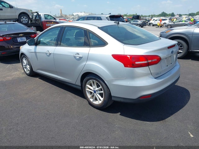 1FADP3F2XHL296880 Ford FOCUS SE