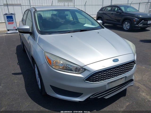 1FADP3F2XHL296880 Ford FOCUS SE