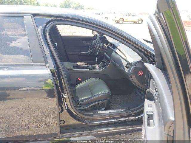 45538231 :رقم المزاد ، SAJBF4BV7GCY24742 vin ، 2016 Jaguar Xf 35t R-sport مزاد بيع