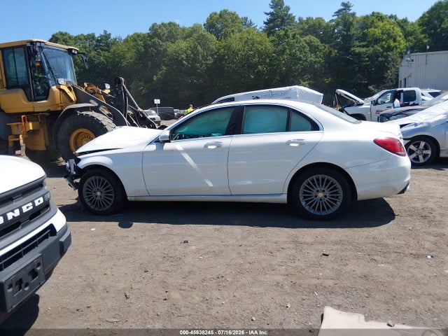Aukcja sprzedaży 2015 Mercedes-benz C 300 Luxury 4matic, vin: 55SWF4KB5FU061657, numer aukcji: 45538245