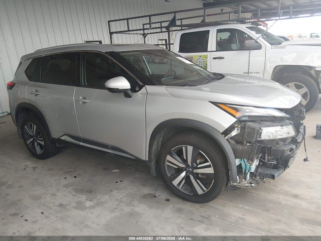 5N1BT3CA3NC693699 Nissan Rogue Sl Fwd