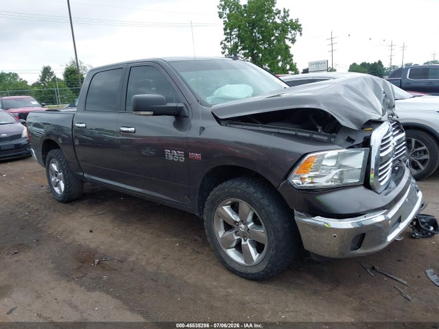 45538286 :رقم المزاد ، 3C6RR7LT1HG784571 vin ، 2017 Ram 1500 Big Horn  4x4 5'7 Box مزاد بيع