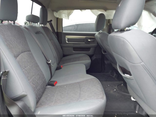 45538286 :رقم المزاد ، 3C6RR7LT1HG784571 vin ، 2017 Ram 1500 Big Horn  4x4 5'7 Box مزاد بيع