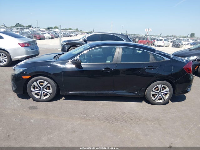 Продажа на аукционе авто 2018 Honda Civic Lx, vin: 2HGFC2F52JH554901, номер лота: 45538358