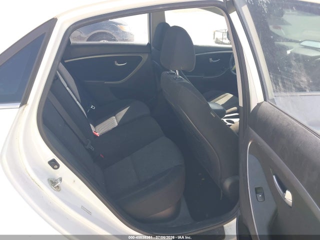 Hyundai ELANTRA GT 2016 KMHD35LH4GU323621 Image 8