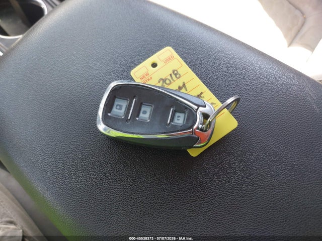 Продажа на аукционе авто 2018 Chevrolet Equinox Ls, vin: 2GNAXREV9J6129041, номер лота: 45538373