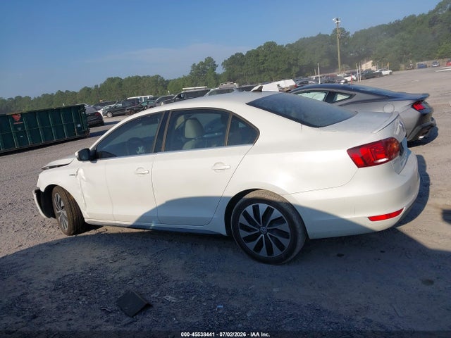 Auction sale of the 2013 Volkswagen Jetta Hybrid Sel Premium, vin: 3VW637AJ2DM284510, lot number: 45538441