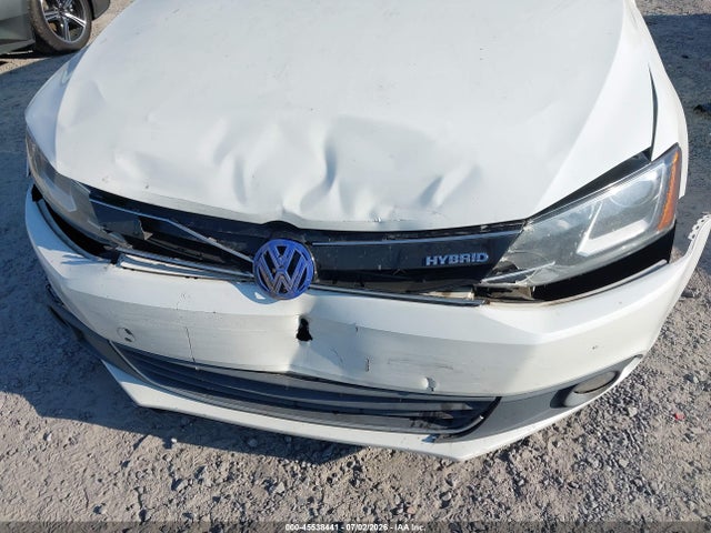 Auction sale of the 2013 Volkswagen Jetta Hybrid Sel Premium, vin: 3VW637AJ2DM284510, lot number: 45538441