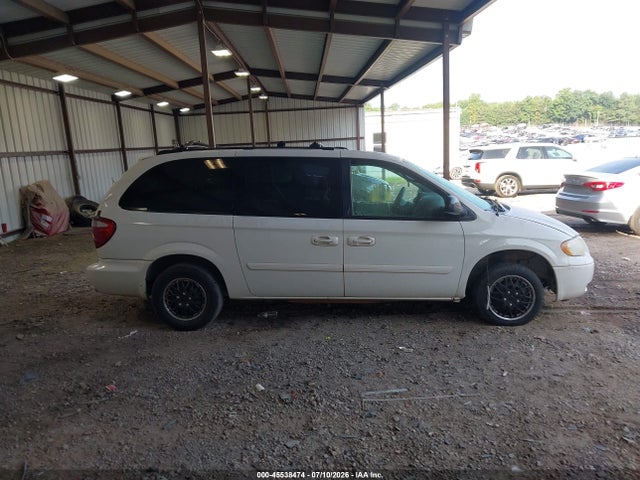45538474 :رقم المزاد ، 2C4GP44R15R138184 vin ، 2005 Chrysler Town & Country Lx مزاد بيع