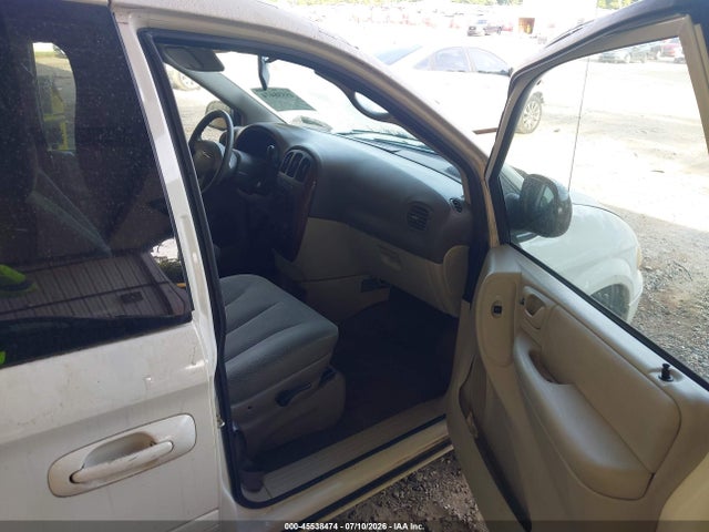 45538474 :رقم المزاد ، 2C4GP44R15R138184 vin ، 2005 Chrysler Town & Country Lx مزاد بيع