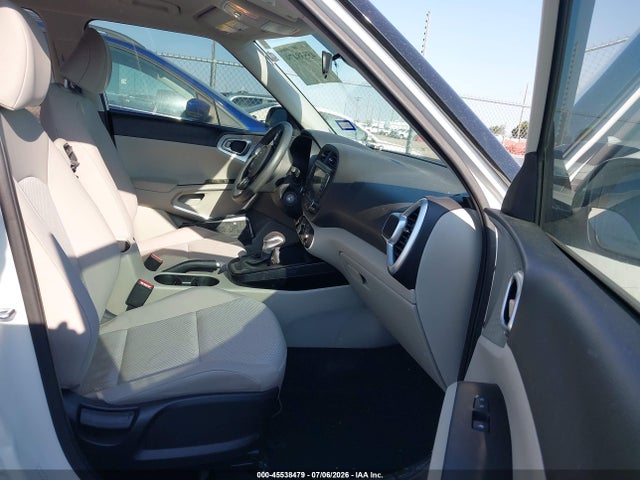 Auction sale of the 2023 Kia Soul Lx, vin: KNDJ23AU9P7890517, lot number: 45538479