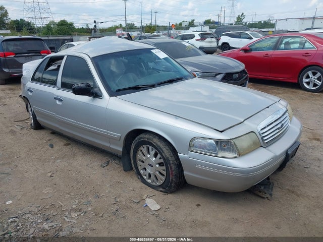 Продажа на аукционе авто 2003 Ford Crown Victoria Lx, vin: 2FAFP74W23X223844, номер лота: 45538497