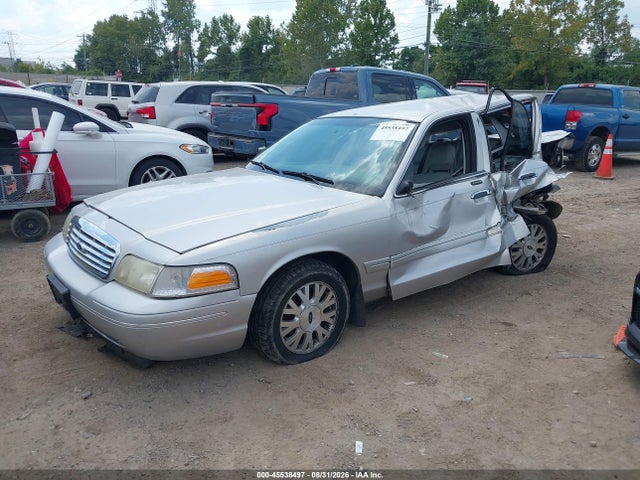 Продажа на аукционе авто 2003 Ford Crown Victoria Lx, vin: 2FAFP74W23X223844, номер лота: 45538497