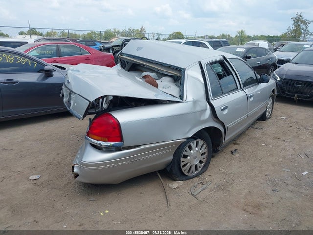 Продажа на аукционе авто 2003 Ford Crown Victoria Lx, vin: 2FAFP74W23X223844, номер лота: 45538497