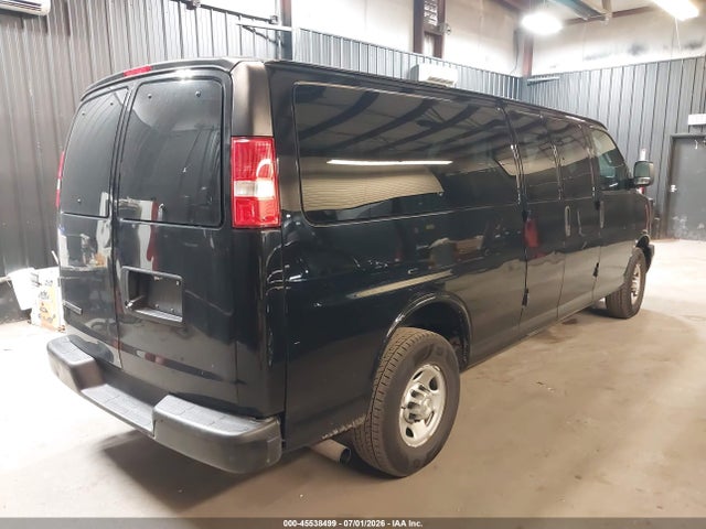 1GAZGNFP4L1272417 Chevrolet Express Passenger Rwd 3500 Extended Wheelbase Ls
