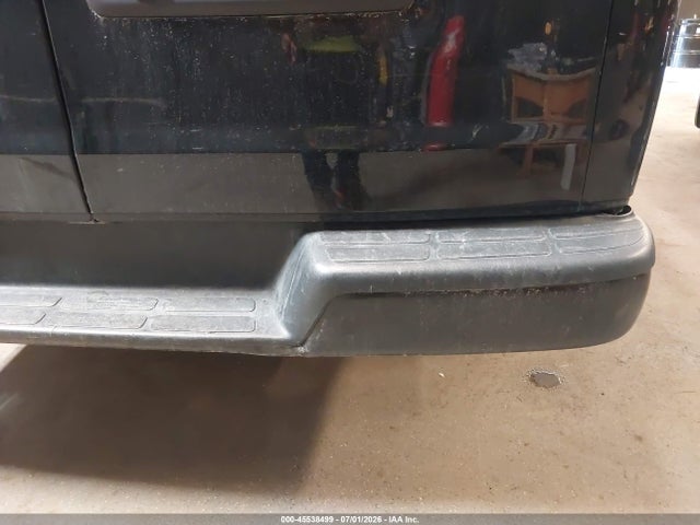 1GAZGNFP4L1272417 Chevrolet Express Passenger Rwd 3500 Extended Wheelbase Ls