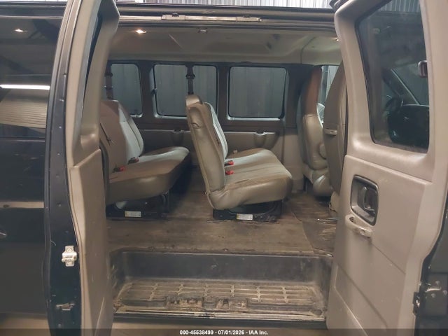 1GAZGNFP4L1272417 Chevrolet Express Passenger Rwd 3500 Extended Wheelbase Ls