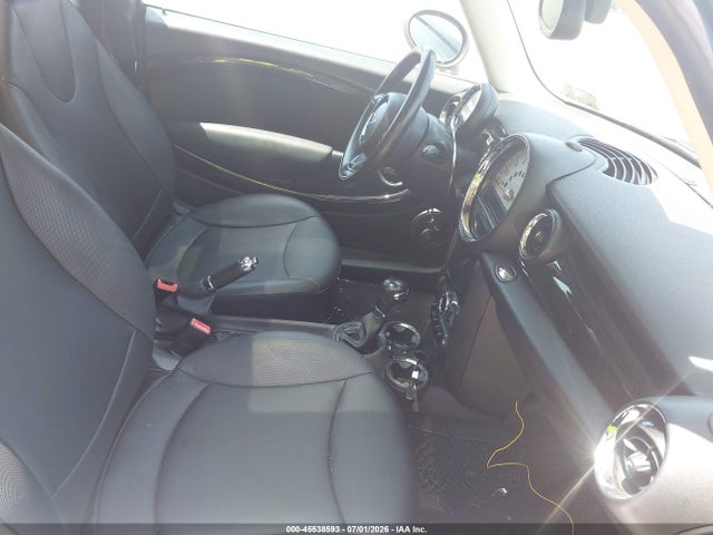 Продаж на аукціоні авто 2012 Mini Cooper Clubman, vin: WMWZF3C50CT189585, номер лоту: 45538593