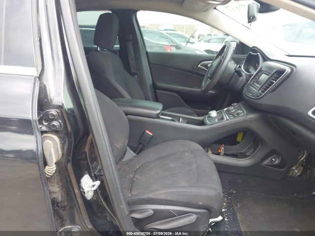45538708 :رقم المزاد ، 1C3CCCAB2FN641267 vin ، 2015 Chrysler 200 Limited مزاد بيع