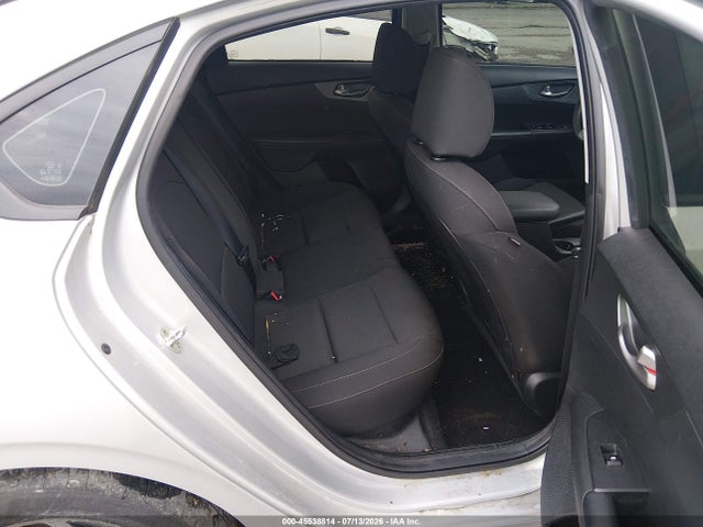2021 Kia Forte Lxs მანქანა იყიდება აუქციონზე, vin: 3KPF24AD6ME271686, აუქციონის ნომერი: 45538814