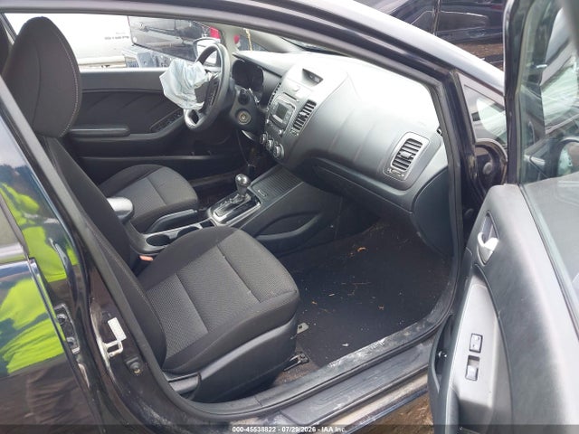 45538822 :رقم المزاد ، KNAFK5A83H5684429 vin ، 2017 Kia Forte Lx مزاد بيع