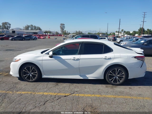 Toyota CAMRY SE 2018 JTNB11HK3J3040411 Image 14