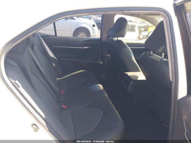 Toyota CAMRY SE 2018 JTNB11HK3J3040411 Image 8