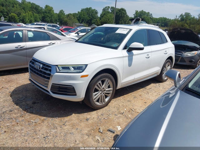 45538829 :رقم المزاد ، WA1BNAFY8J2014175 vin ، 2018 Audi Q5 2.0t Premium/2.0t Tech Premium مزاد بيع