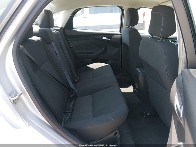 Ford FOCUS SE 2018 1FADP3F22JL328565 Image 8