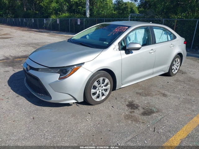 2022 Toyota Corolla Le მანქანა იყიდება აუქციონზე, vin: 5YFEPMAEXNP385258, აუქციონის ნომერი: 45538866