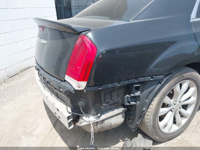 Продажа на аукционе авто 2016 Chrysler 300c Awd, vin: 2C3CCAKG6GH190983, номер лота: 45538881