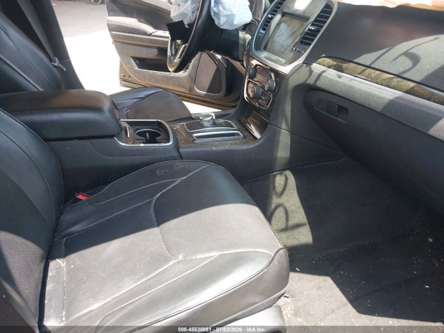 Продажа на аукционе авто 2016 Chrysler 300c Awd, vin: 2C3CCAKG6GH190983, номер лота: 45538881