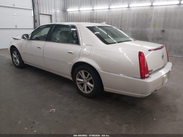 Продажа на аукционе авто 2011 Cadillac Dts Standard, vin: 1G6KA5E65BU130077, номер лота: 45538953