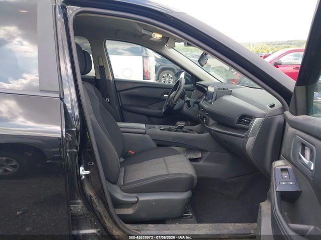 45538973 :رقم المزاد ، 5N1BT3BA0SC800785 vin ، 2025 Nissan Rogue Sv Fwd مزاد بيع