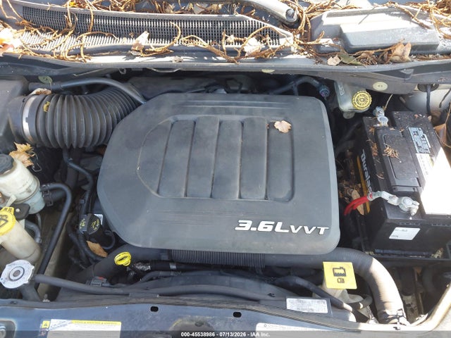 45538986 :رقم المزاد ، 2A4RR8DGXBR610798 vin ، 2011 Chrysler Town & Country Touring-l مزاد بيع