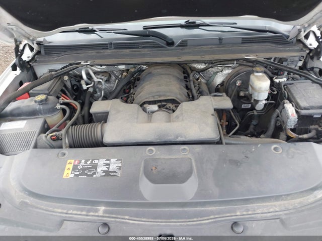 45538988 :رقم المزاد ، 1GYS4HKJ0HR297581 vin ، 2017 Cadillac Escalade Esv Luxury مزاد بيع
