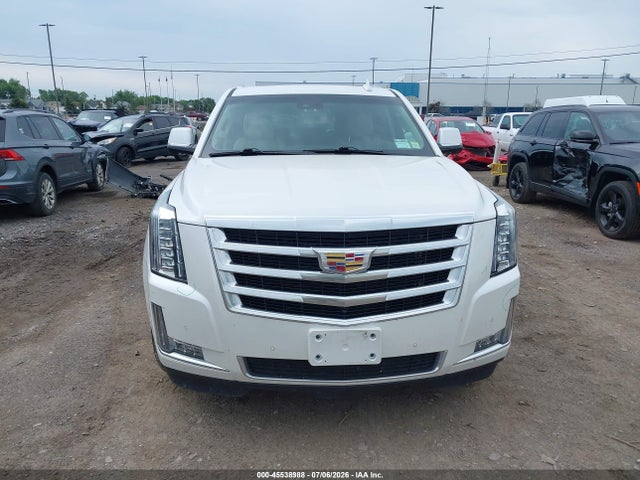 45538988 :رقم المزاد ، 1GYS4HKJ0HR297581 vin ، 2017 Cadillac Escalade Esv Luxury مزاد بيع