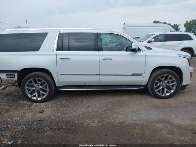 45538988 :رقم المزاد ، 1GYS4HKJ0HR297581 vin ، 2017 Cadillac Escalade Esv Luxury مزاد بيع