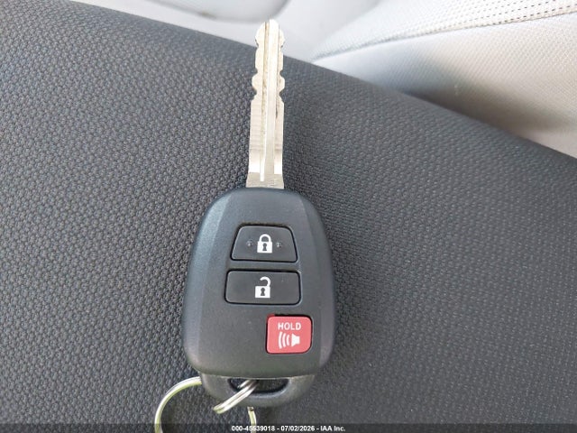 7MUAAAAG0TV158588 Toyota Corolla Cross L